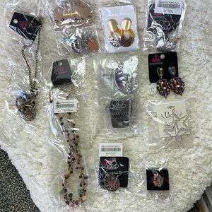 💜 10 / $25 New Papparazzi Jewelry Misc